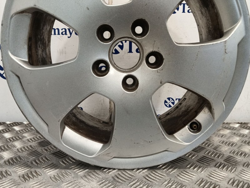 Recambio de llanta para audi a3 (8p1) 2.0 tdi referencia OEM IAM 8P0601025C  