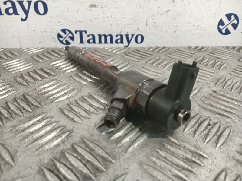 Recambio de inyector para fiat panda / panda classic (169_) 1.3 d multijet (169.axc1a) referencia OEM IAM 0445110083  
