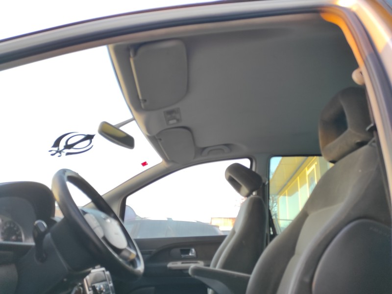 ford galaxy (vy) del año 2003