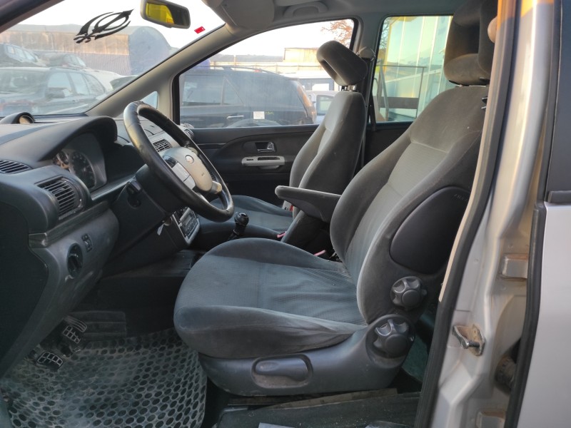 ford galaxy (vy) del año 2003
