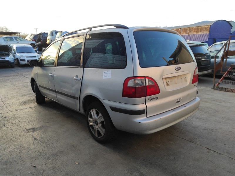 ford galaxy (vy) del año 2003
