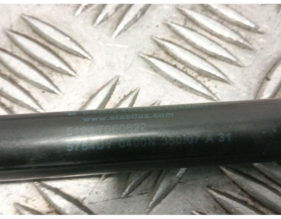 Recambio de amortiguadores maletero / porton para bmw serie 1 berlina (e81/e87) 1.6 16v cat referencia OEM IAM 51247060622  E87H
