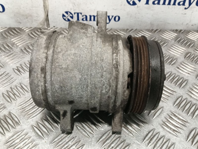 Recambio de compresor aire acondicionado para chevrolet matiz referencia OEM IAM 96406677  
