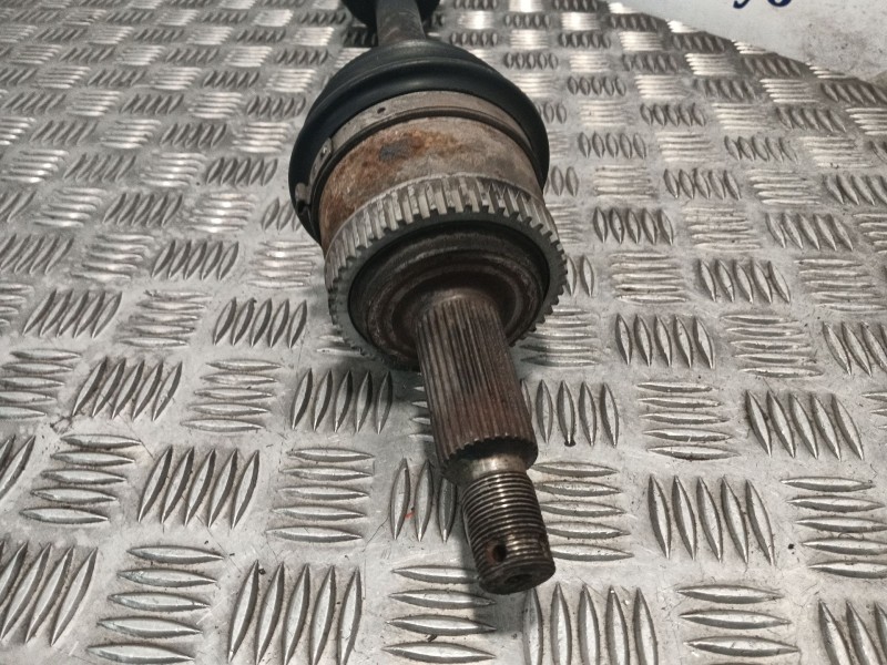 Recambio de transmision delantera derecha para kia sportage 2.0 crdi referencia OEM IAM 1250003A  