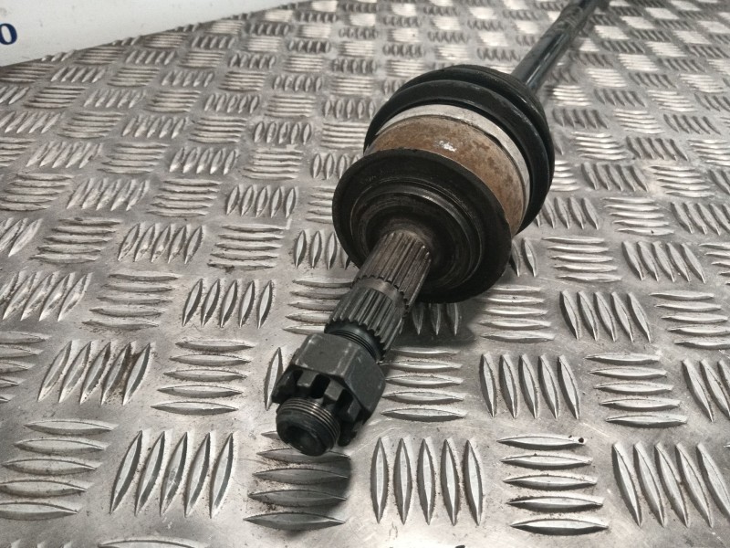 Recambio de transmision delantera derecha para opel corsa c (x01) 1.2 (f08, f68) referencia OEM IAM   