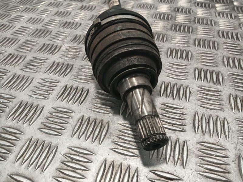 Recambio de transmision delantera derecha para opel corsa c (x01) 1.2 (f08, f68) referencia OEM IAM   