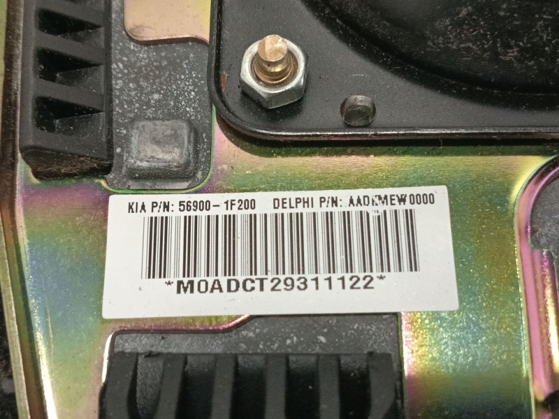 Recambio de airbag delantero izquierdo para kia sportage 2.0 crdi referencia OEM IAM 569001F200  