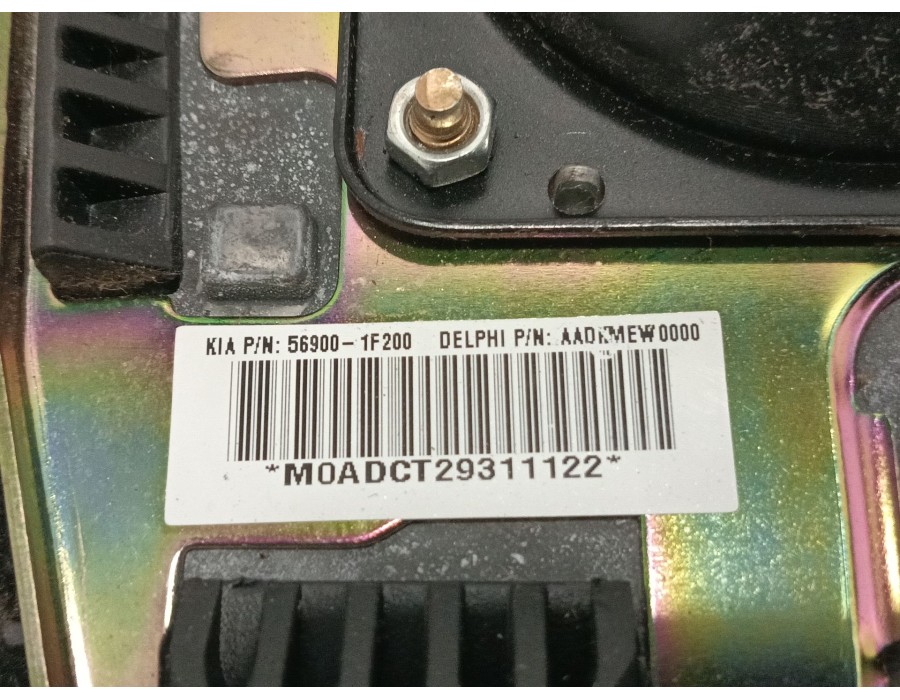 Recambio de airbag delantero izquierdo para kia sportage 2.0 crdi referencia OEM IAM 569001F200  