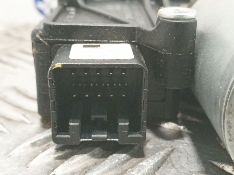 Recambio de motor techo electrico para kia sportage 2.0 crdi referencia OEM IAM FR01600350A  1701848