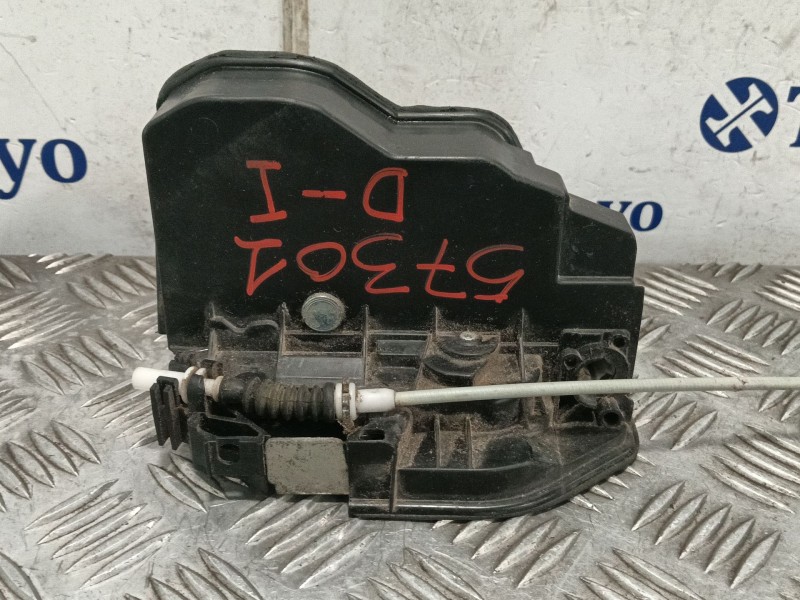 Recambio de cerradura puerta delantera izquierda para bmw serie 1 berlina (e81/e87) 2.0 turbodiesel cat referencia OEM IAM A0537