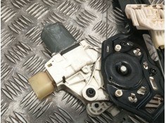 Recambio de elevalunas delantero derecho para bmw serie 1 berlina (e81/e87) 1.6 16v cat referencia OEM IAM 7067796S  7138466E 2