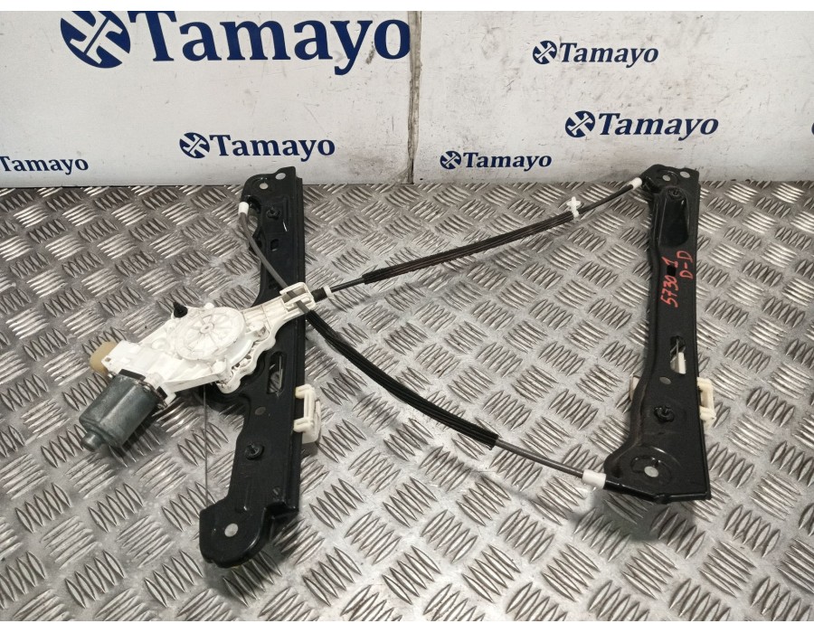 Recambio de elevalunas delantero derecho para bmw serie 1 berlina (e81/e87) 1.6 16v cat referencia OEM IAM 7067796S  7138466E