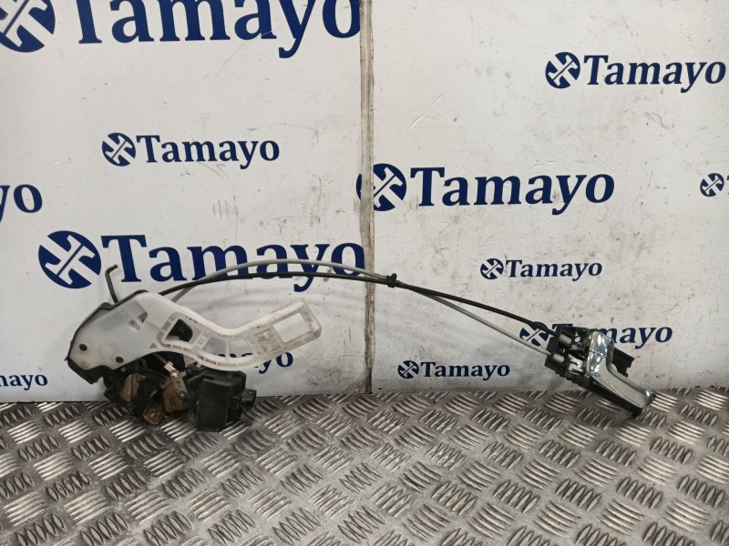 Recambio de cerradura puerta trasera izquierda para kia sportage 2.0 crdi referencia OEM IAM 814101F010  