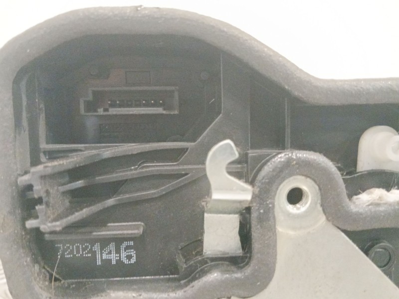 Recambio de cerradura puerta delantera derecha para bmw serie 1 berlina (e81/e87) 1.6 16v cat referencia OEM IAM A046998  720214