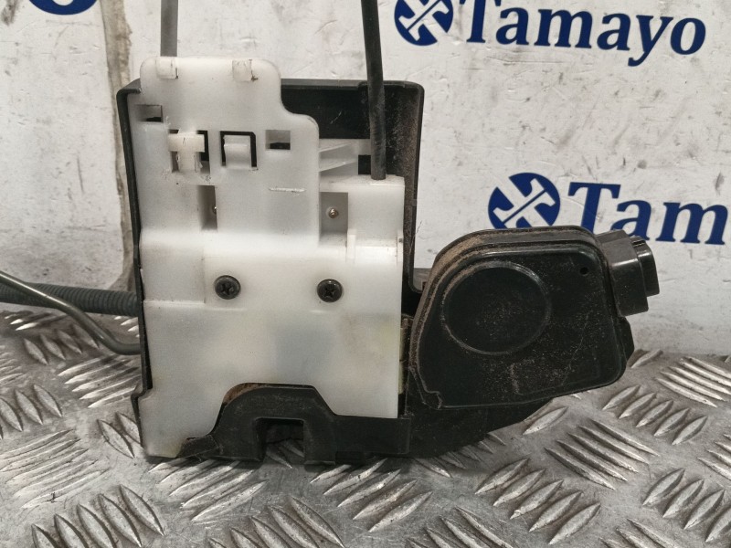 Recambio de cerradura puerta delantera izquierda para kia sportage 2.0 crdi referencia OEM IAM 813101F010  