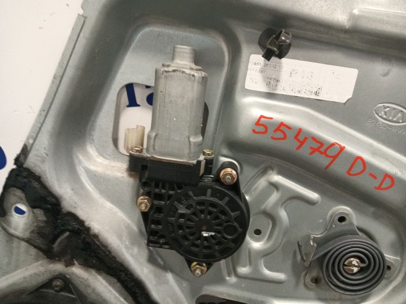 Recambio de elevalunas delantero derecho para kia sportage 2.0 crdi referencia OEM IAM 824801FXXX  