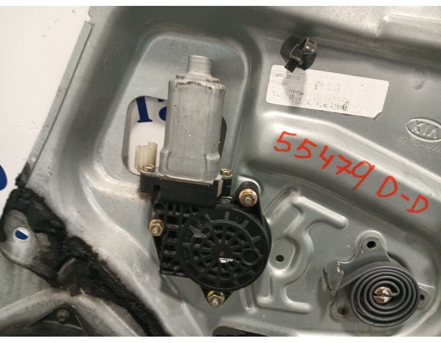 Recambio de elevalunas delantero derecho para kia sportage 2.0 crdi referencia OEM IAM 824801FXXX  