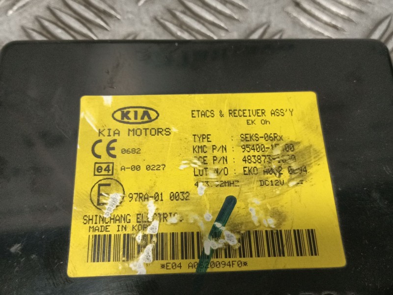 Recambio de modulo electronico para kia sportage 2.0 crdi referencia OEM IAM 97RA010032 97RA010032 4838731000