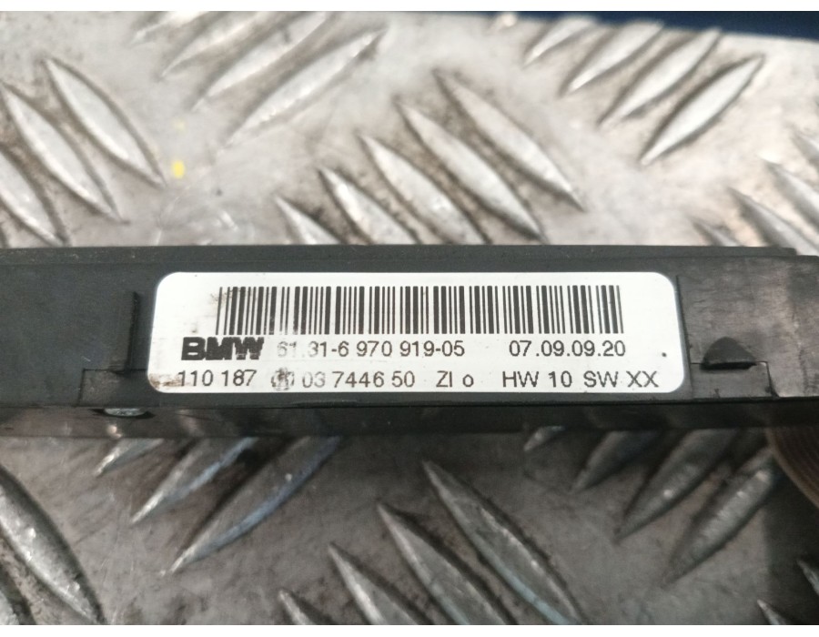 Recambio de mando multifuncion para bmw serie 1 berlina (e81/e87) 2.0 turbodiesel cat referencia OEM IAM 697091905  03744650