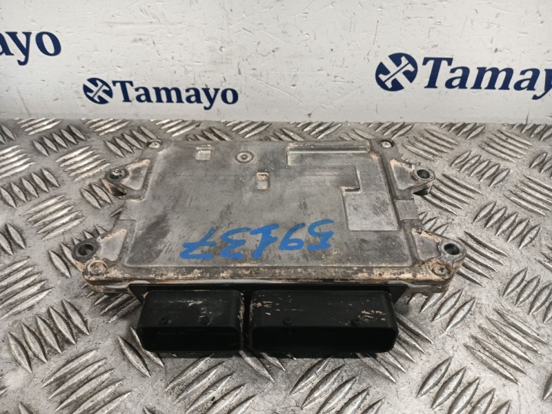 Recambio de centralita motor uce para mazda cx-30 (dm) skyactiv-g m hybrid referencia OEM IAM PGKA18881  