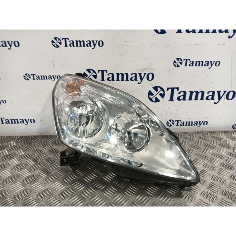 Recambio de faro derecho para opel zafira / zafira family b (a05) 1.9 cdti (m75) referencia OEM IAM 20A725  