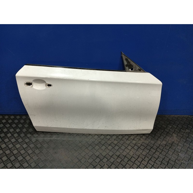 Recambio de puerta delantera derecha para bmw serie 1 berlina (e81/e87) 2.0 turbodiesel cat referencia OEM IAM   