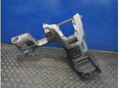 Recambio de consola central para nissan nv 200 (m20) referencia OEM IAM 68102BJ96B  