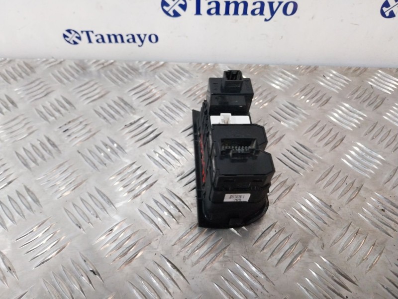 Recambio de mando luces para kia rio 1.2 cat referencia OEM IAM 299105391  299105390