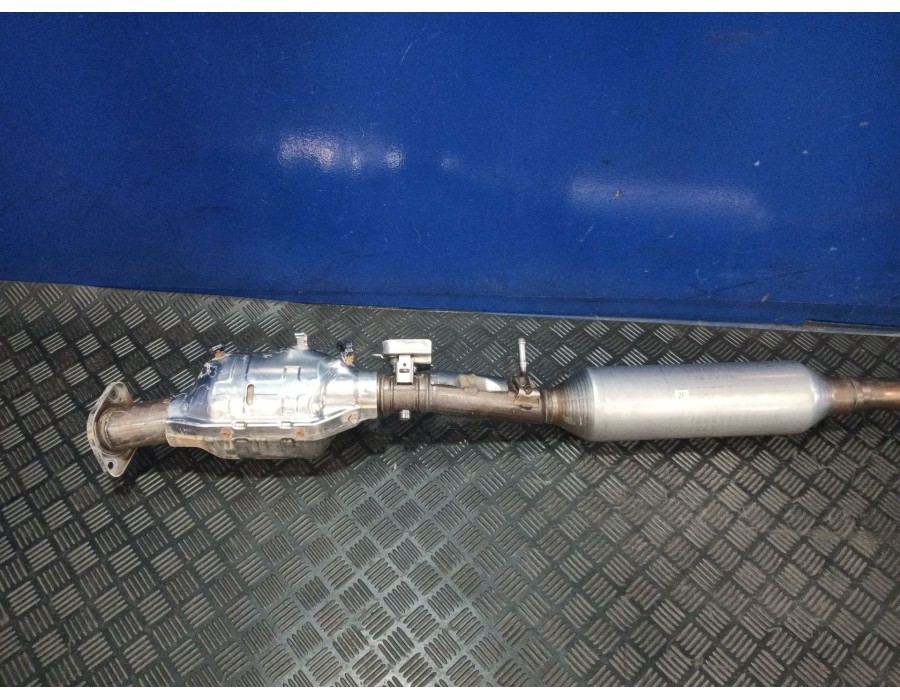 Recambio de catalizador para mazda cx-30 (dm) skyactiv-g m hybrid referencia OEM IAM PYDN  