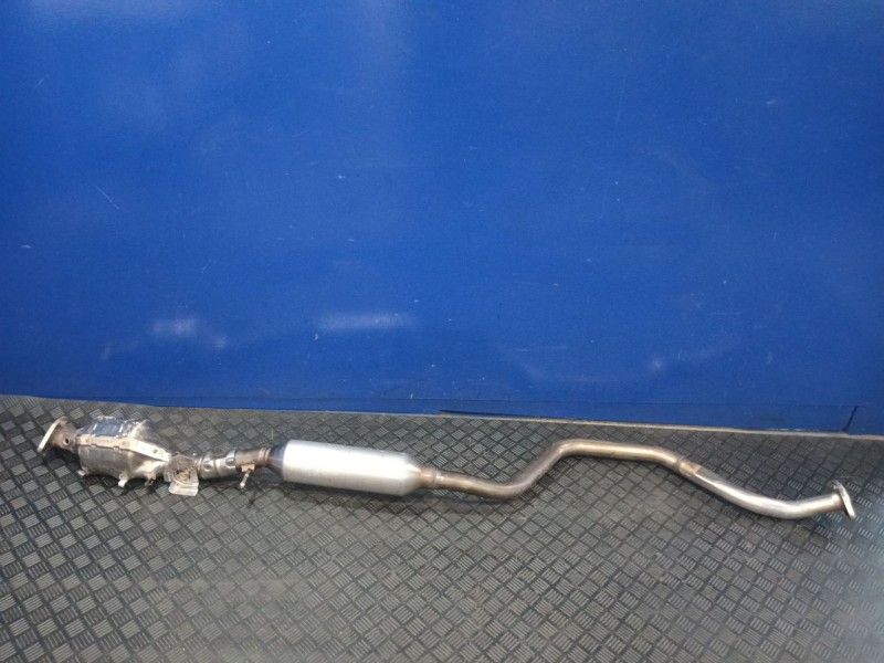Recambio de catalizador para mazda cx-30 (dm) skyactiv-g m hybrid referencia OEM IAM PYDN  