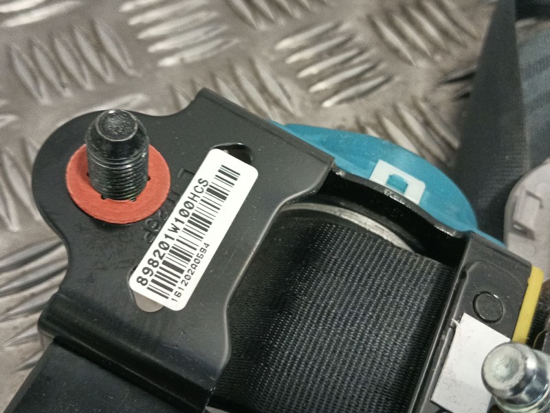 Recambio de cinturon seguridad trasero derecho para kia rio 1.2 cat referencia OEM IAM 898201W100HCS  