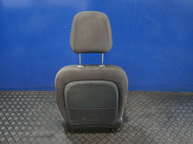 Recambio de asiento delantero izquierdo para kia rio 1.2 cat referencia OEM IAM   
