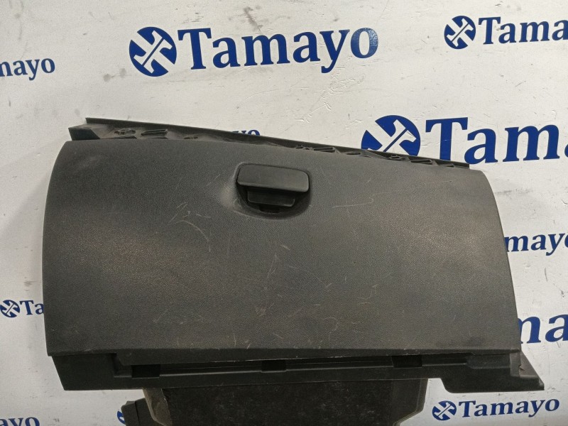 Recambio de guantera para renault megane iii berlina 5 p 1.5 dci diesel fap referencia OEM IAM 681083896R  