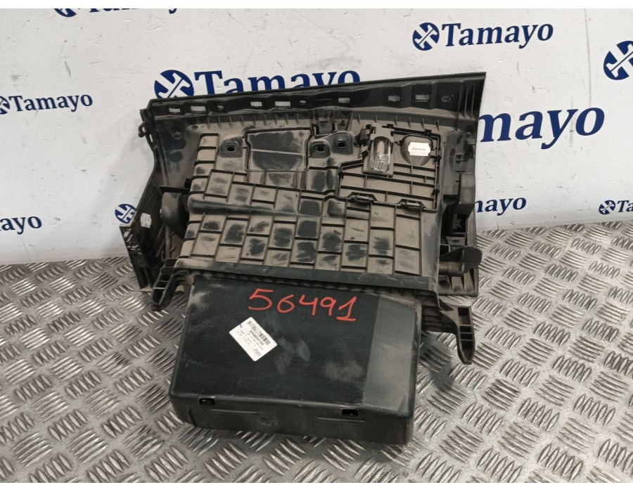 Recambio de guantera para renault megane iii berlina 5 p 1.5 dci diesel fap referencia OEM IAM 681083896R  