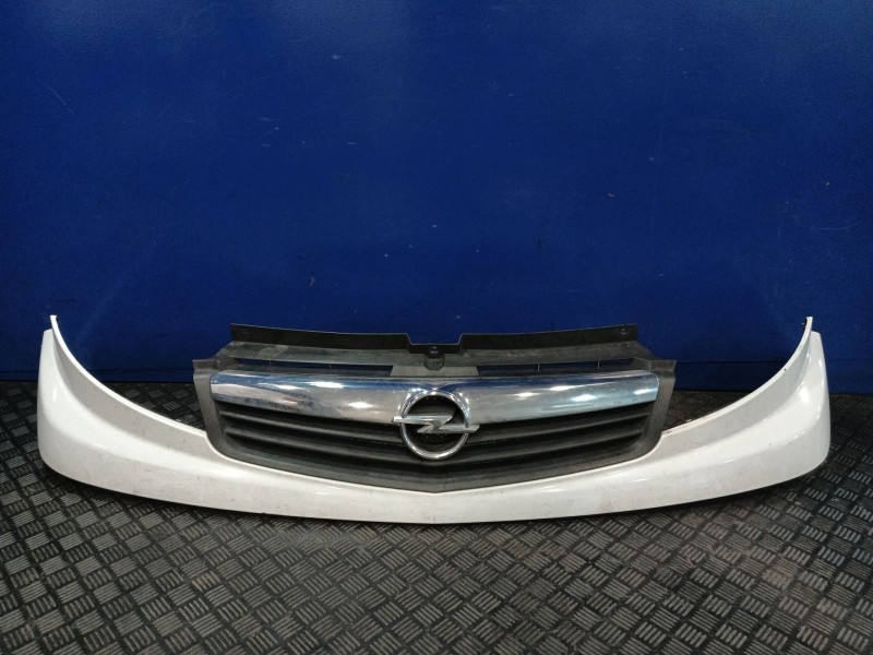 Recambio de rejilla delantera para opel vivaro a furgoneta (x83) 2.0 cdti (f7) referencia OEM IAM   
