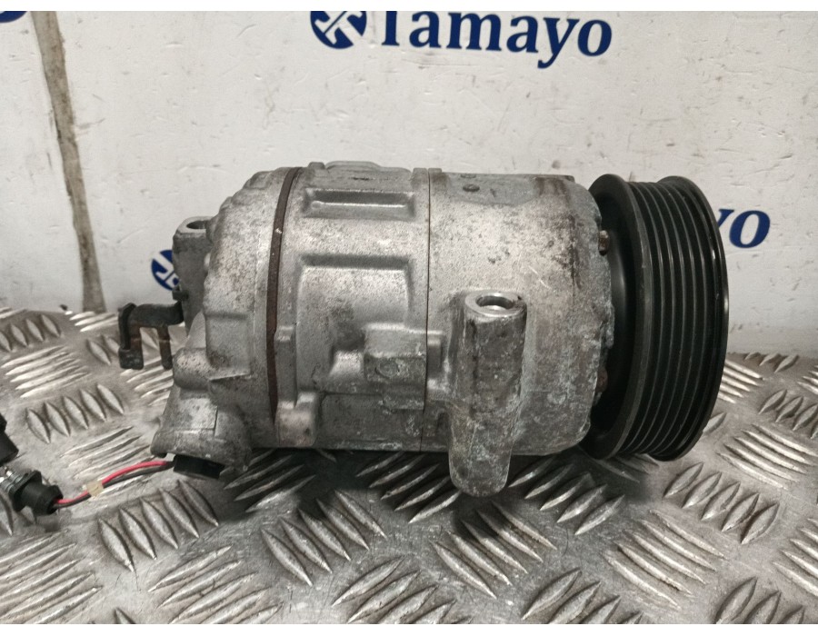 Recambio de compresor aire acondicionado para volkswagen polo (9n1) 1.4 tdi referencia OEM IAM 6Q0820803J 6SEU14C 4471807282