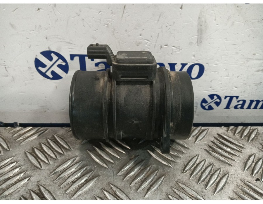 Recambio de caudalimetro para renault megane iii berlina 5 p 1.5 dci diesel fap referencia OEM IAM 8200682558A  