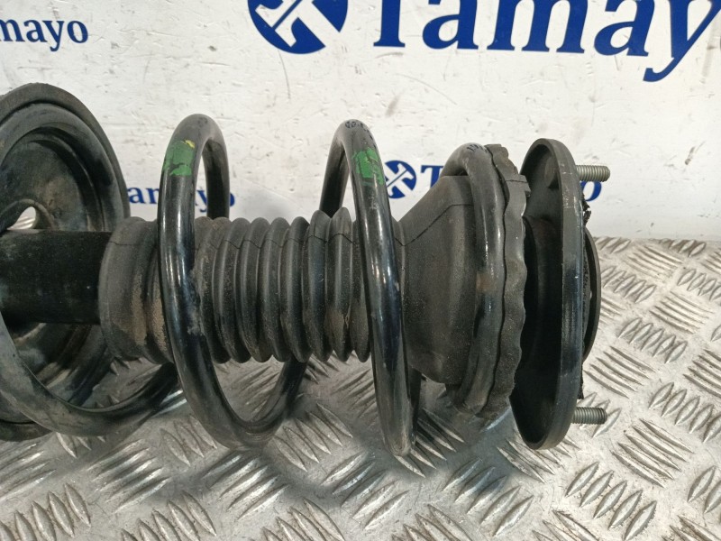 Recambio de amortiguador delantero derecho para toyota corolla verso (r1) referencia OEM IAM 48510  