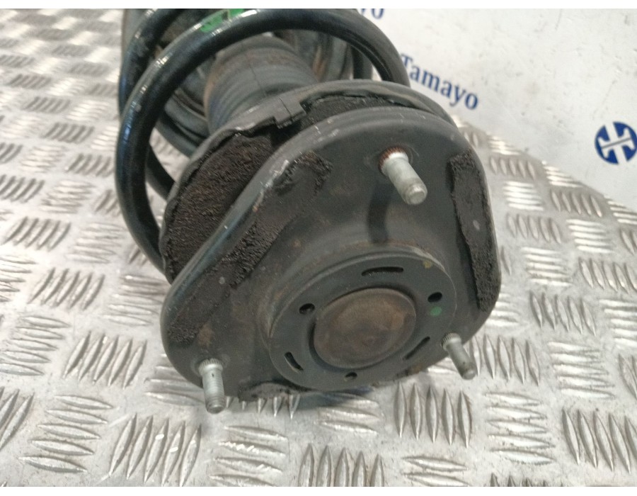 Recambio de amortiguador delantero derecho para toyota corolla verso (r1) referencia OEM IAM 48510  