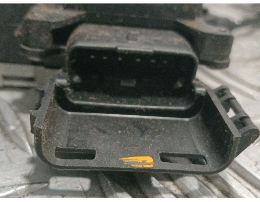 Recambio de cerradura puerta trasera derecha para citroën c4 picasso 1.6 16v hdi fap referencia OEM IAM   