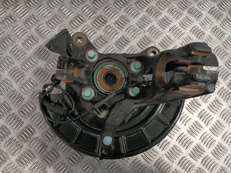 Recambio de mangueta delantera derecha para mazda cx-30 (dm, dt, ed) skyactiv-g m hybrid referencia OEM IAM   