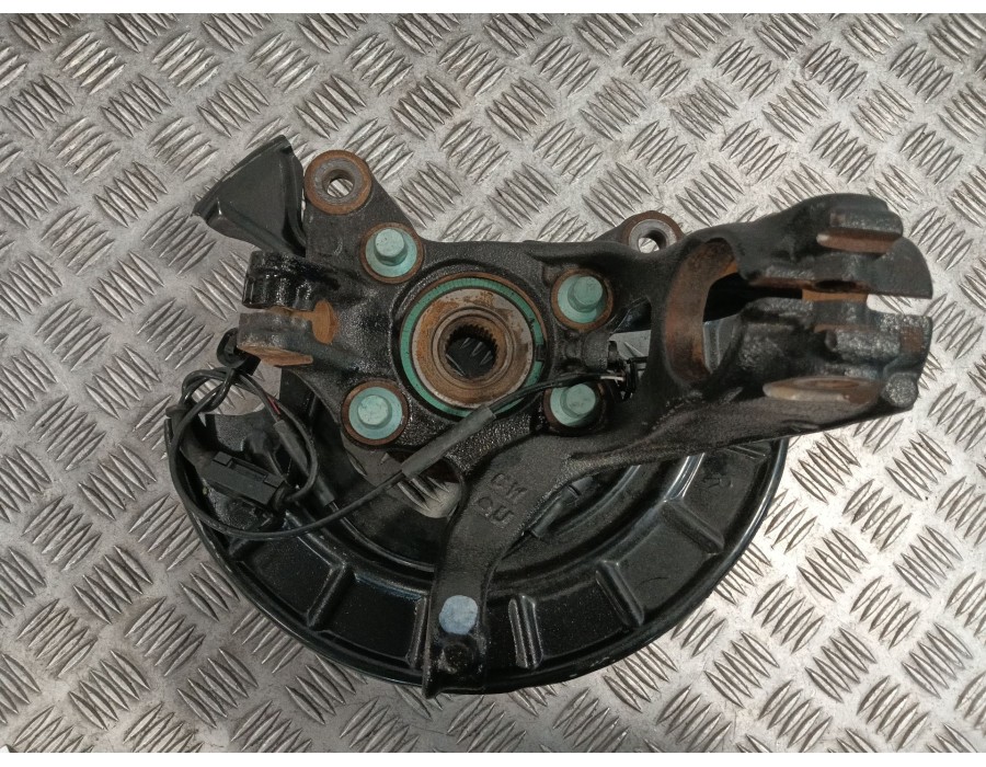 Recambio de mangueta delantera derecha para mazda cx-30 (dm, dt, ed) skyactiv-g m hybrid referencia OEM IAM   