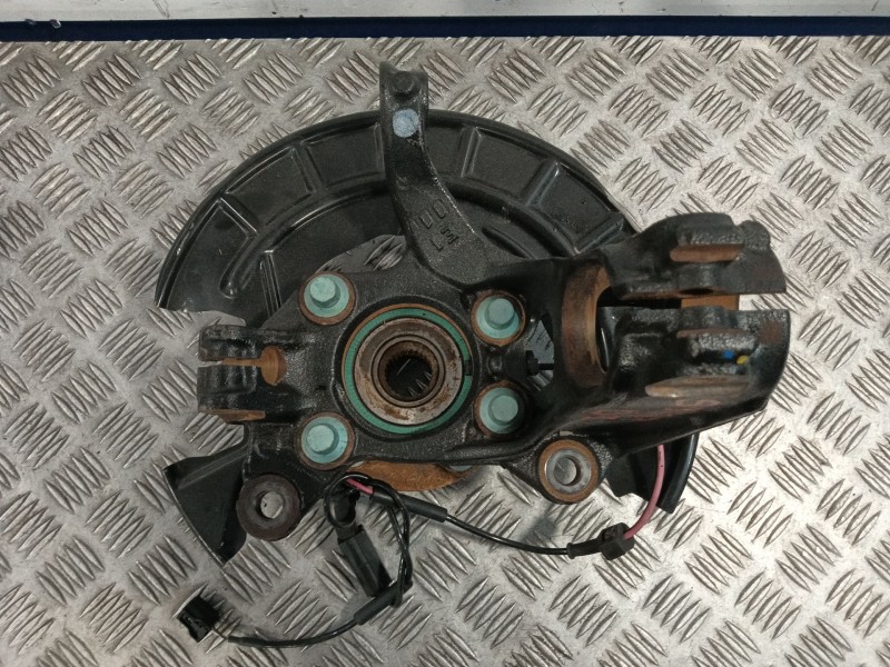 Recambio de mangueta delantera izquierda para mazda cx-30 (dm, dt, ed) skyactiv-g m hybrid referencia OEM IAM   