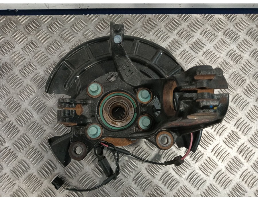 Recambio de mangueta delantera izquierda para mazda cx-30 (dm, dt, ed) skyactiv-g m hybrid referencia OEM IAM   