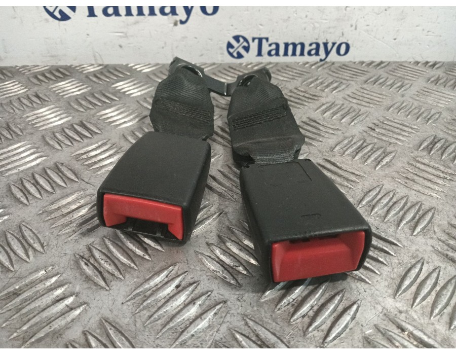 Recambio de anclaje cinturón trasero central para citroën c3 i (fc_, fn_) 1.1 lpg referencia OEM IAM   