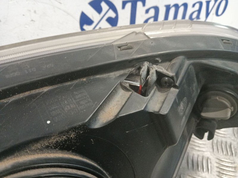 Recambio de faro izquierdo para kia rio 1.2 cat referencia OEM IAM   