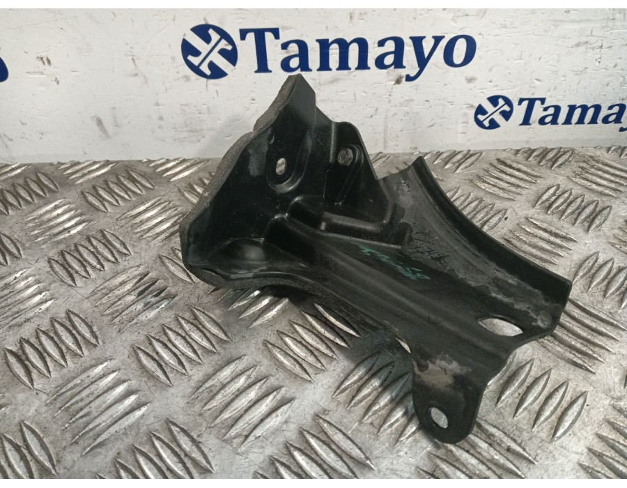 Recambio de plastico varios para volkswagen golf plus v (5m1, 521) 2.0 tdi 16v referencia OEM IAM 5M0823601  