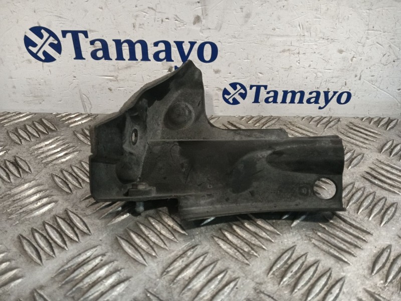 Recambio de plastico varios para volkswagen golf plus v (5m1, 521) 2.0 tdi 16v referencia OEM IAM 5M0823602  