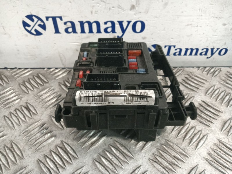Recambio de caja reles / fusibles para citroën xsara picasso (n68) 1.6 hdi referencia OEM IAM 965061848000  U118470003L