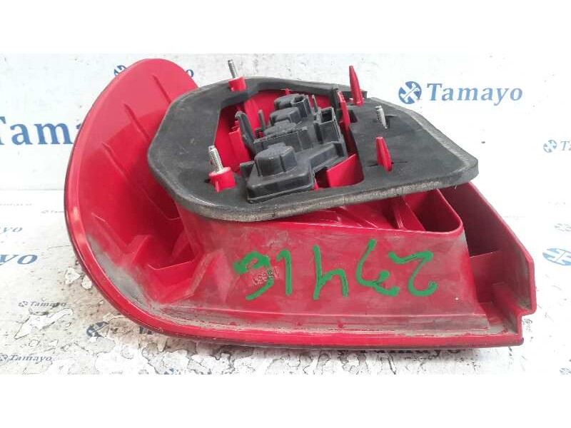 Recambio de piloto trasero derecho para volkswagen polo berlina (6n2) 1.4 16v referencia OEM IAM   